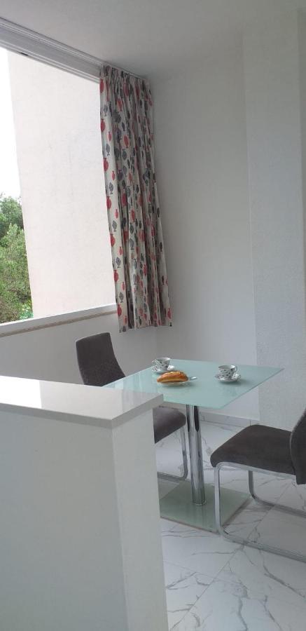 Apartment Ratko *
