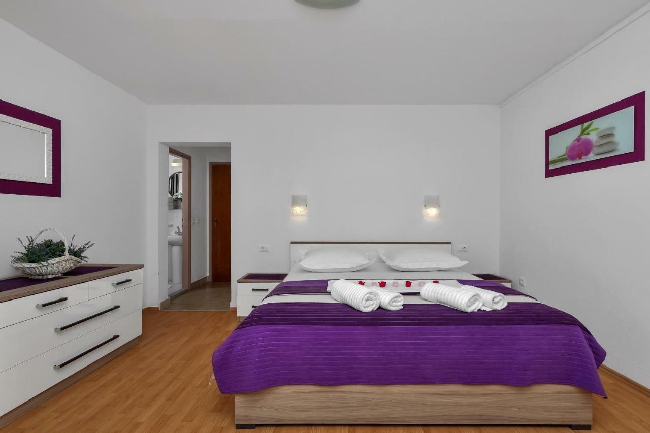 Ratko Apartment *